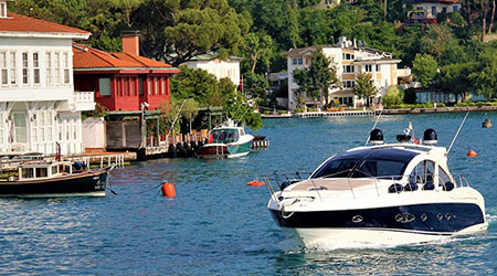 Istanbul Prince's Island Cruise with Private Yacht